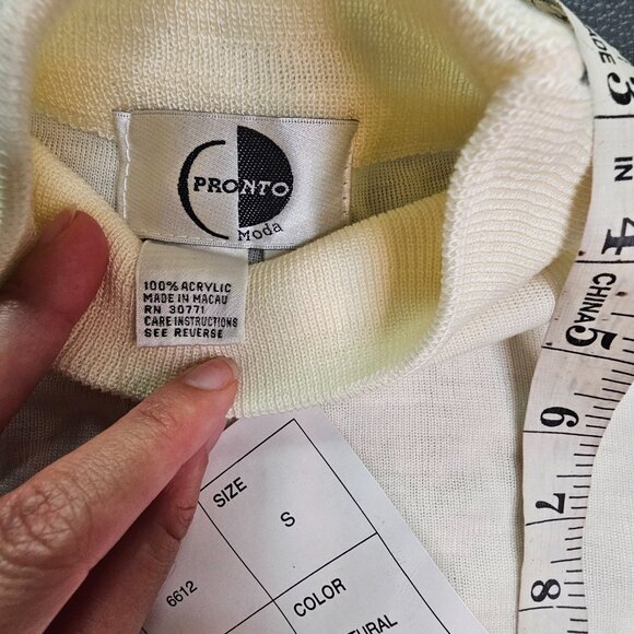 Vintage Pronto Moda Cream Sweater - Picture 3 of 3